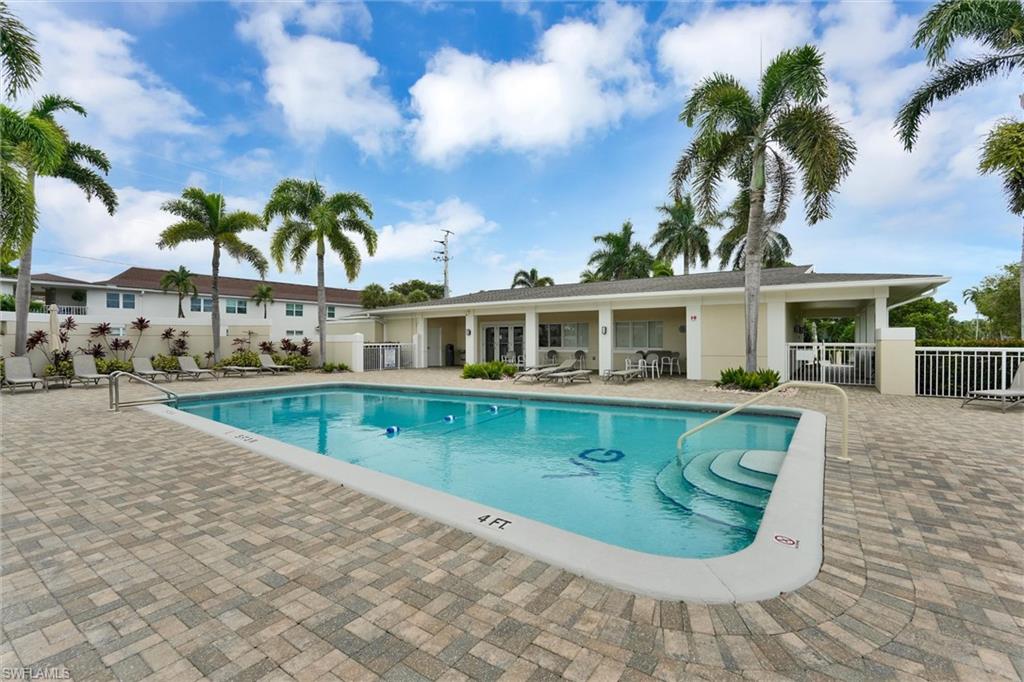 EVERGLADES CLUB - Residential