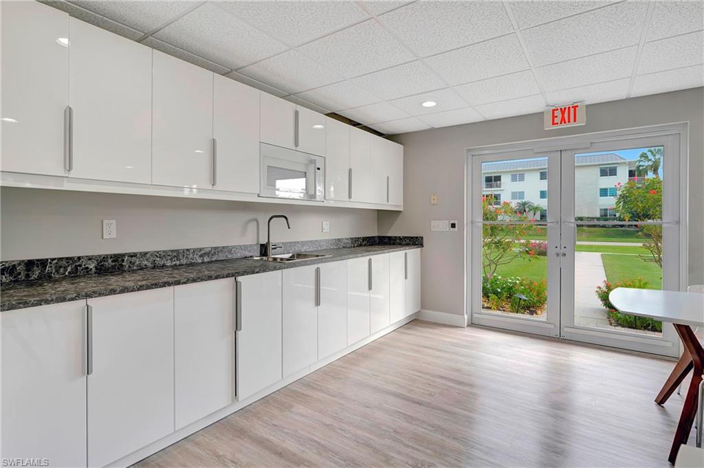 EVERGLADES CLUB - Residential