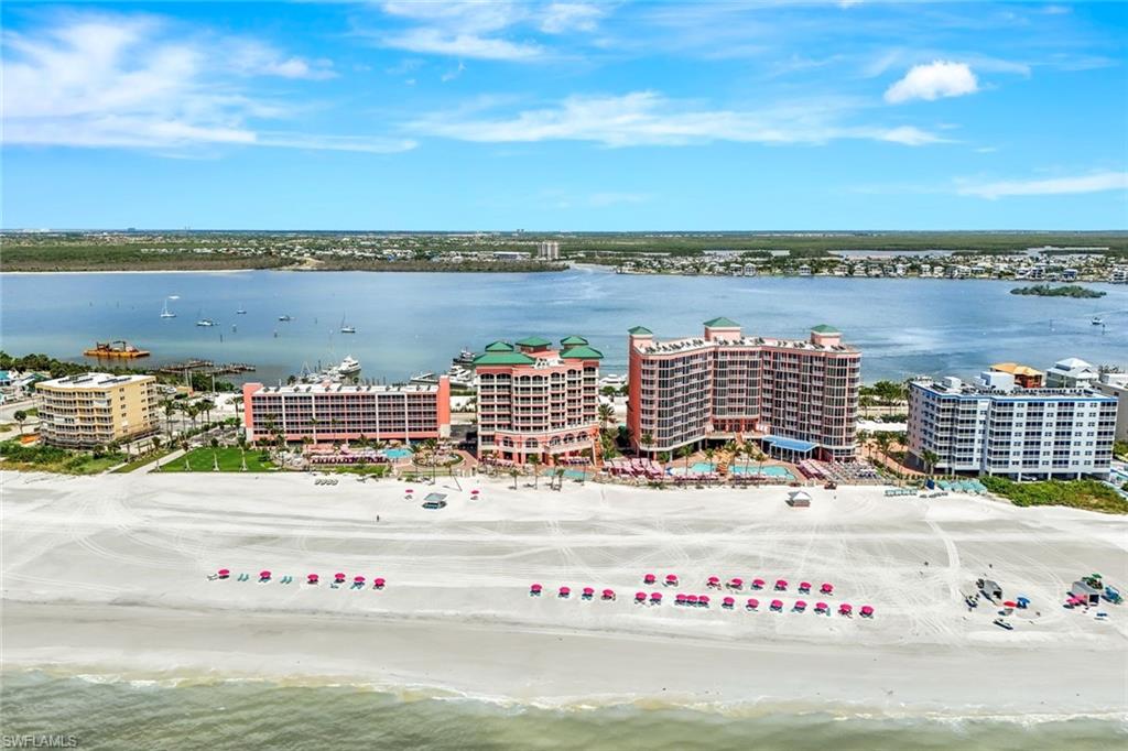 SANIBEL VIEW VILLAS - Residential