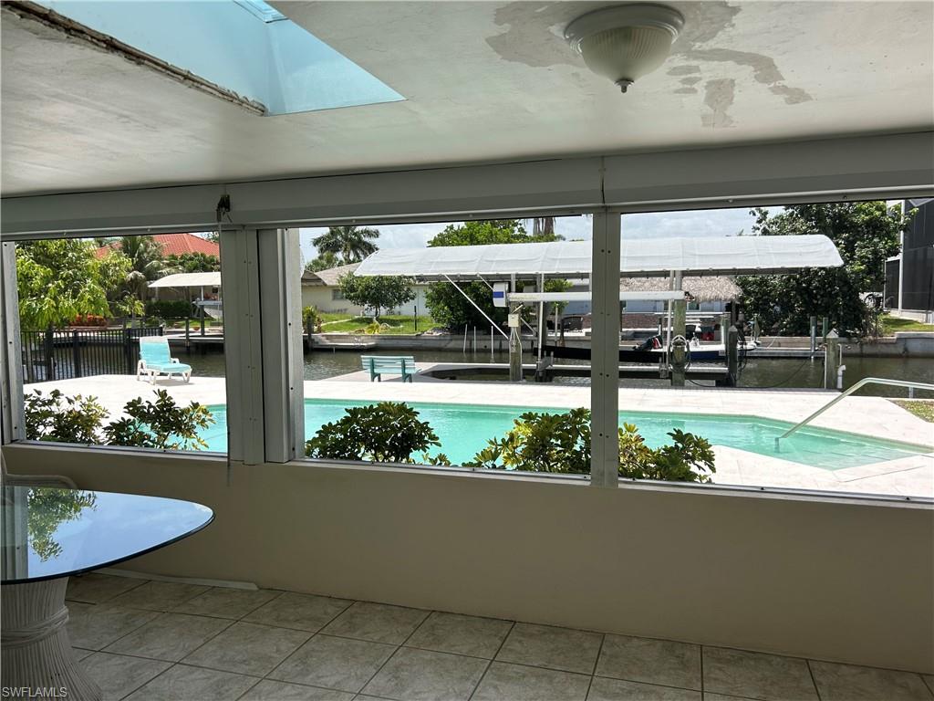 LITTLE HICKORY SHORES - Residential Lease