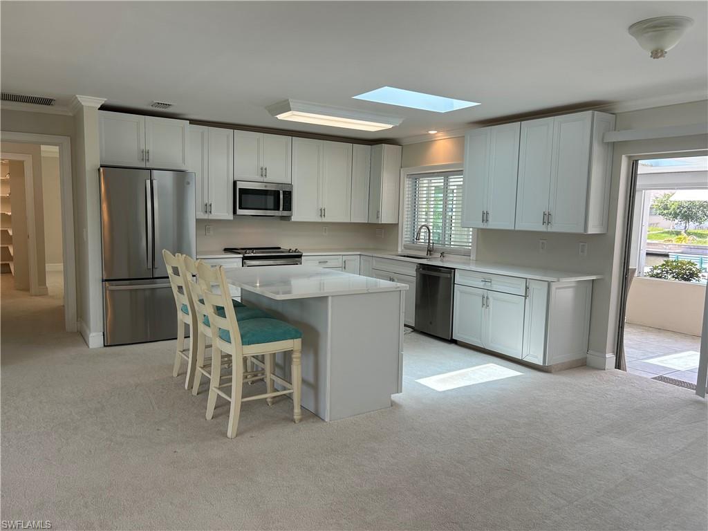 LITTLE HICKORY SHORES - Residential Lease