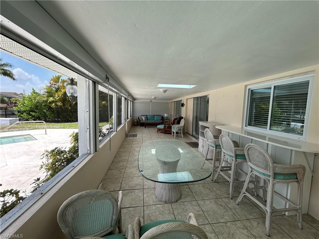 LITTLE HICKORY SHORES - Residential Lease