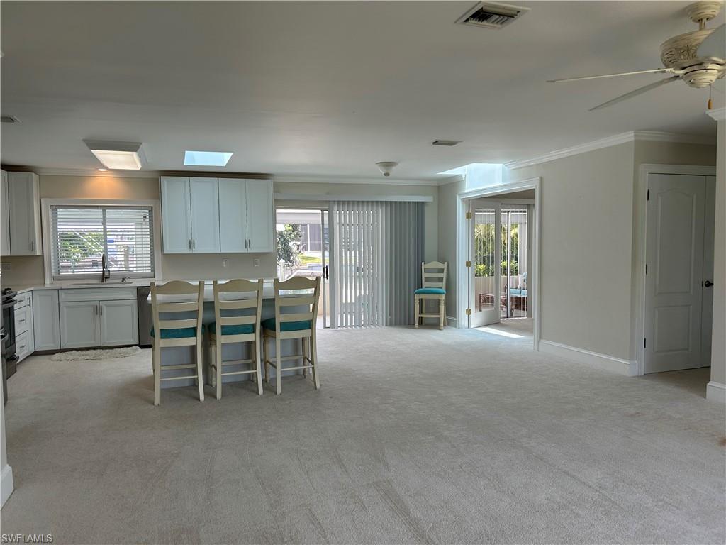 LITTLE HICKORY SHORES - Residential Lease