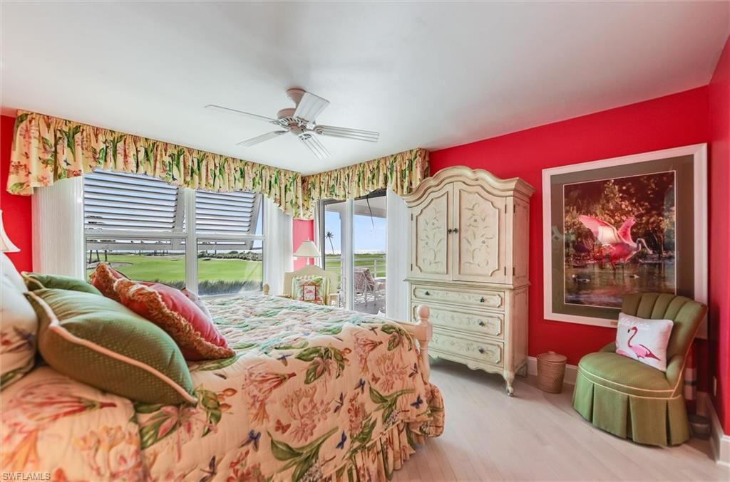 LAND'S END - Residential