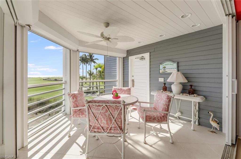 LAND'S END - Residential