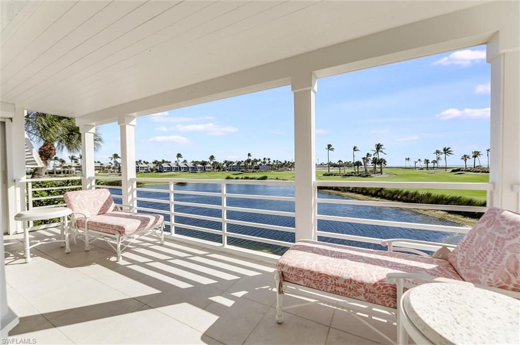 LAND'S END - Residential