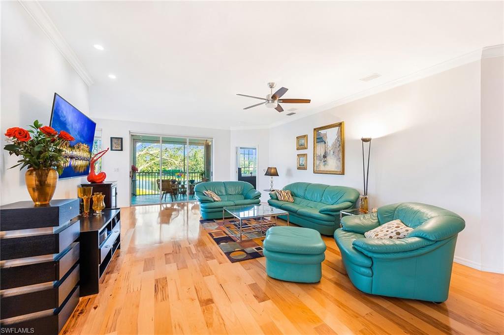 SOUTHBRIDGE - Residential