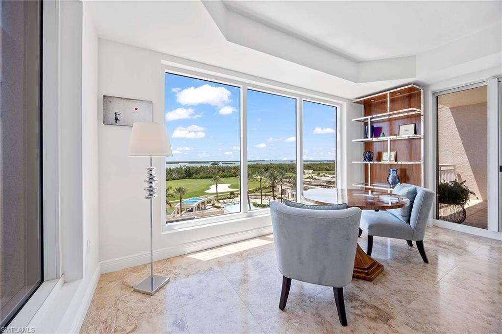 ESPERIA SOUTH - Residential Lease