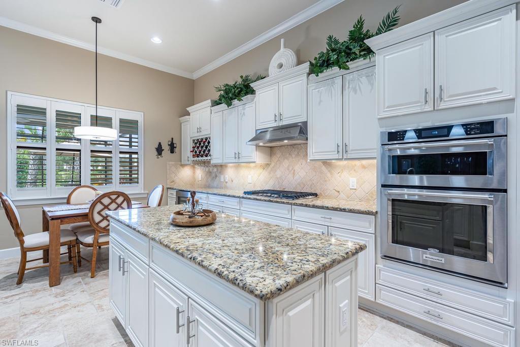 CAMDEN LAKES - Residential