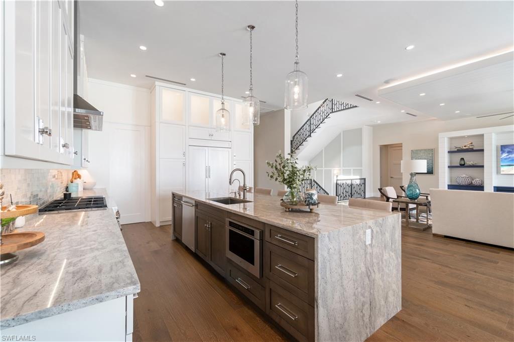 LAGUNA SHORES - Residential