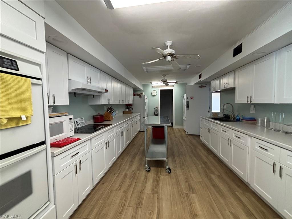 HIDDEN HARBOUR ONE CONDO - Residential