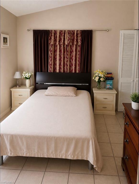 GOLDEN GATE CITY - Residential Income