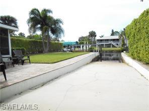 FORT MYERS - Land