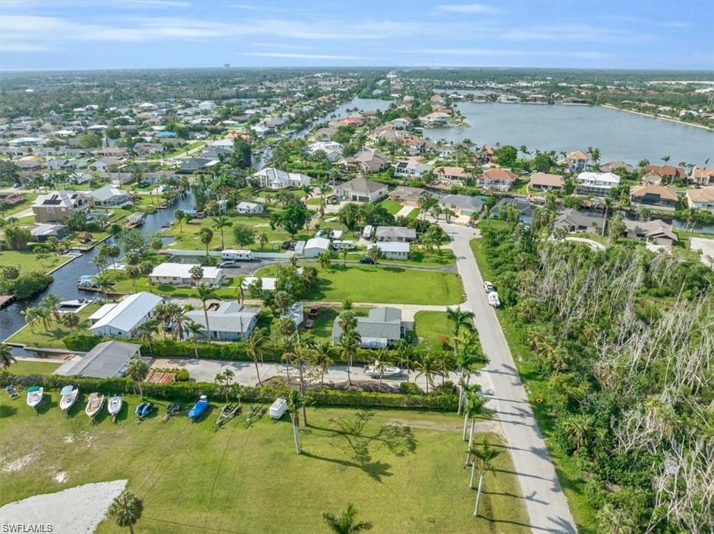FORT MYERS - Land