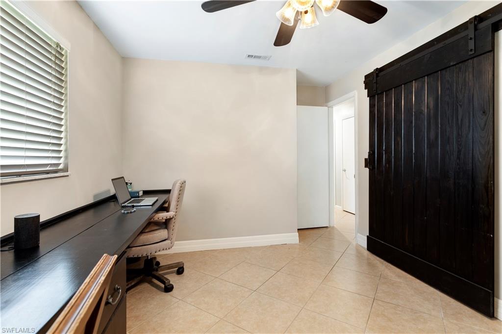 SAN CARLOS PARK - Residential