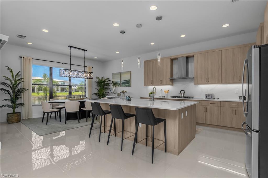 RIVERCREEK - Residential