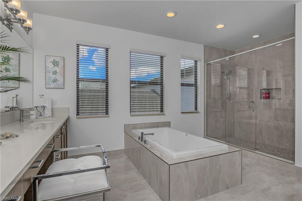 RIVERCREEK - Residential