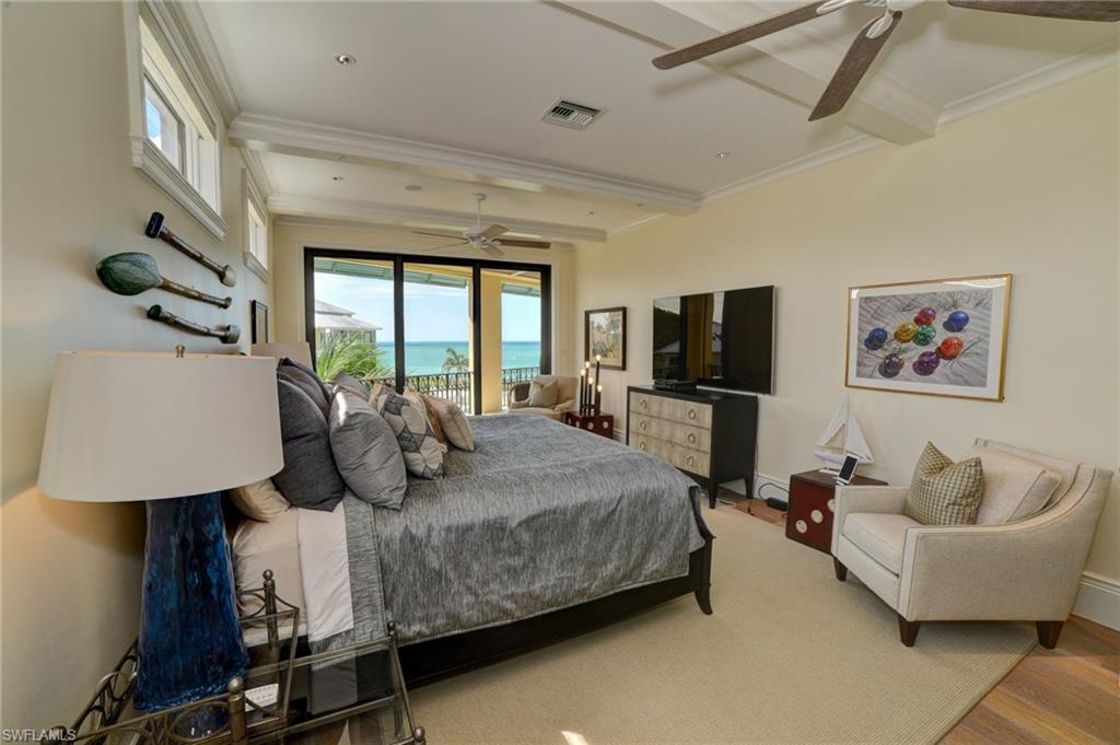 BAREFOOT BEACH - Residential