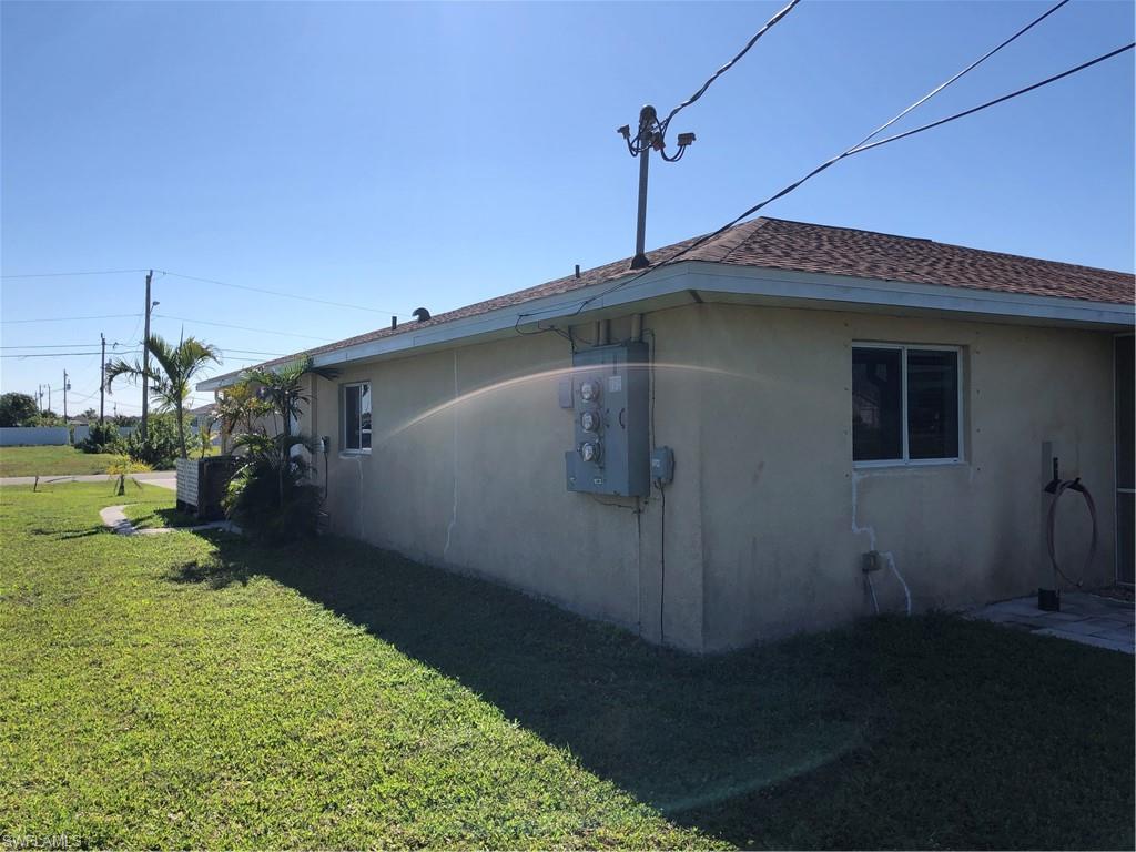 CAPE CORAL - Residential