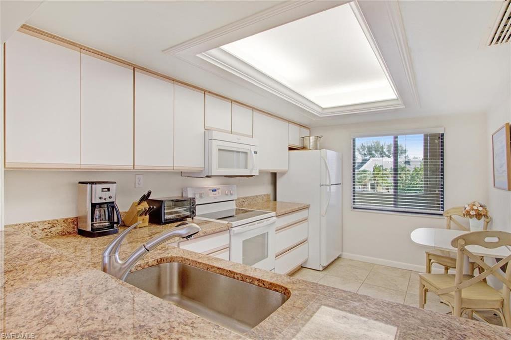 LOGGERHEAD CAY CONDO - Residential