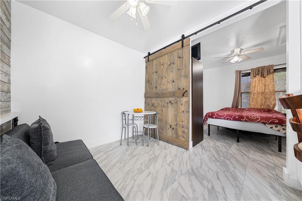 GOLDEN GATE CITY - Residential