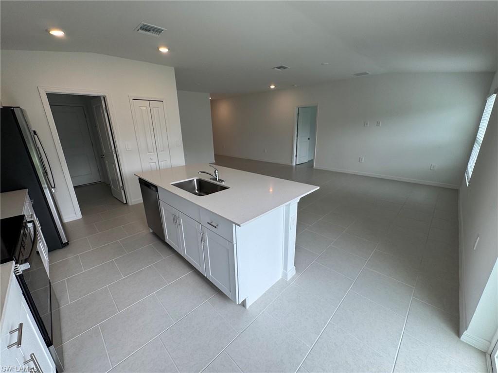 CRANE LANDING - Residential Lease