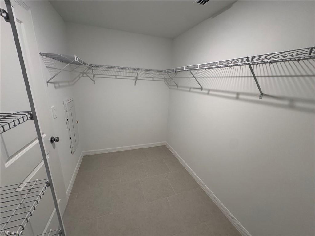 CRANE LANDING - Residential Lease