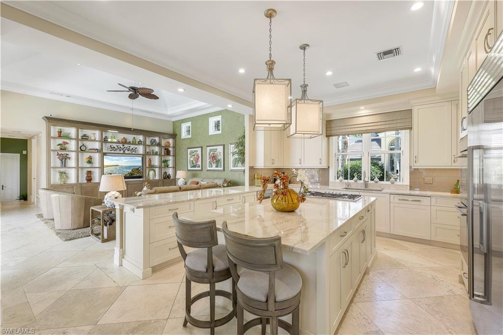 MARINA POINTE - Residential
