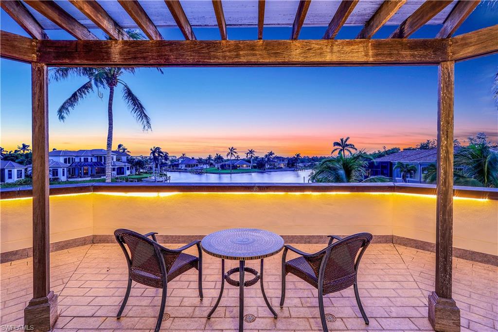 MARINA POINTE - Residential