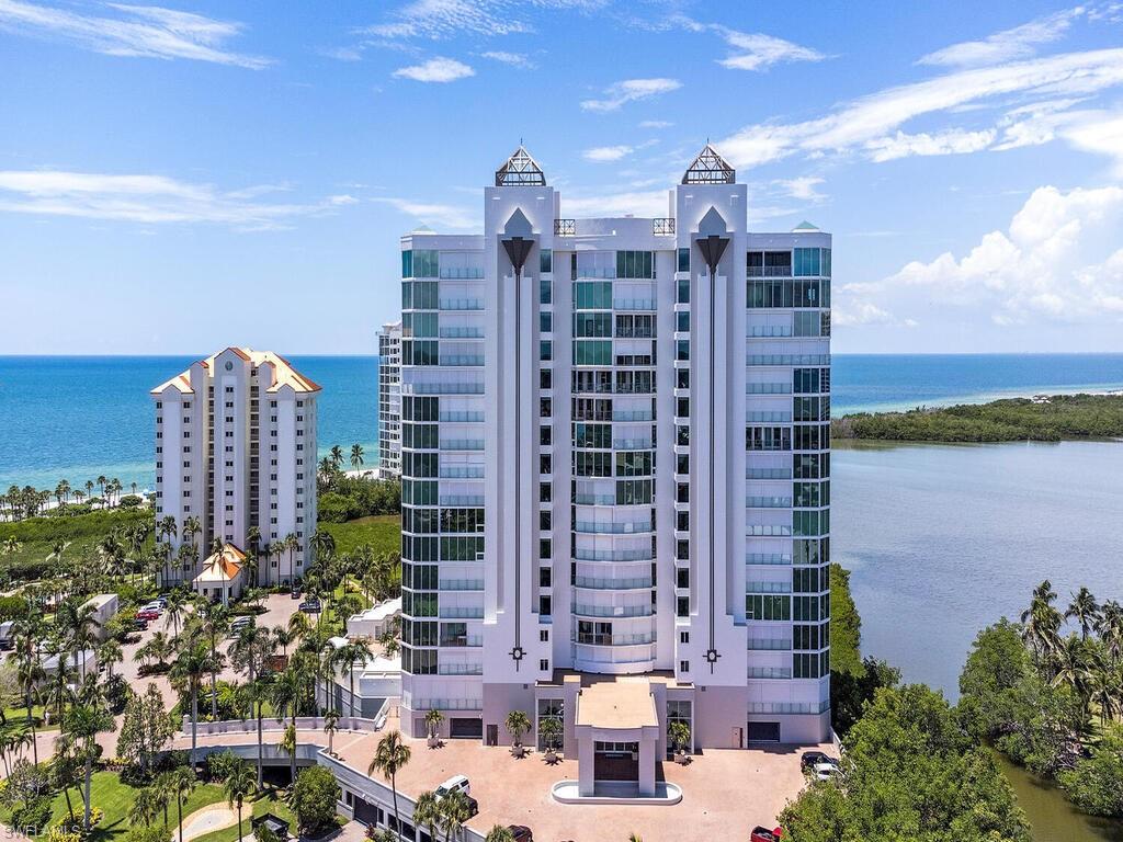 BAYPOINTE AT NAPLES CAY - Residential Lease