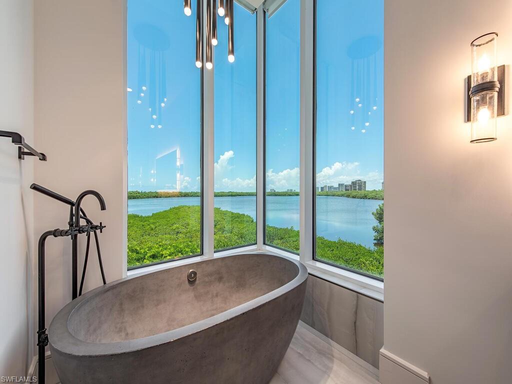 BAYPOINTE AT NAPLES CAY - Residential Lease