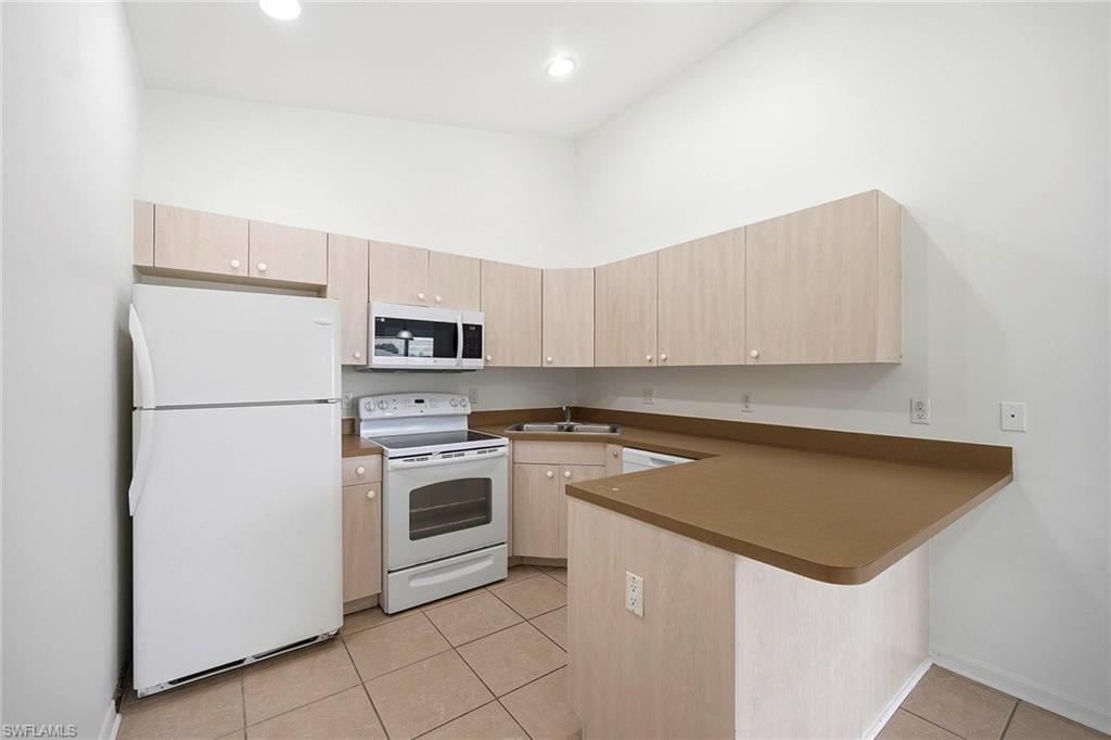 CAPE CORAL - Residential Income
