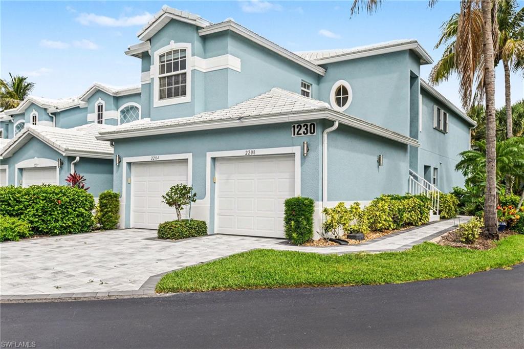 AVAILABLE DECEMBER 2026 THROUGH APRIL 2027!!! This pristine 3 bedroom, 2 bath condo in STERLING OAKS is a beautiful SEASONAL rental in a resort style community. Just 20 minutes from dinning, shopping, entertainment and night life, and the beautiful beaches of SW Florida.