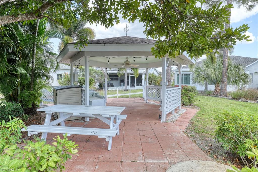 ISLAND CLUB AT CORKSCREW - Residential