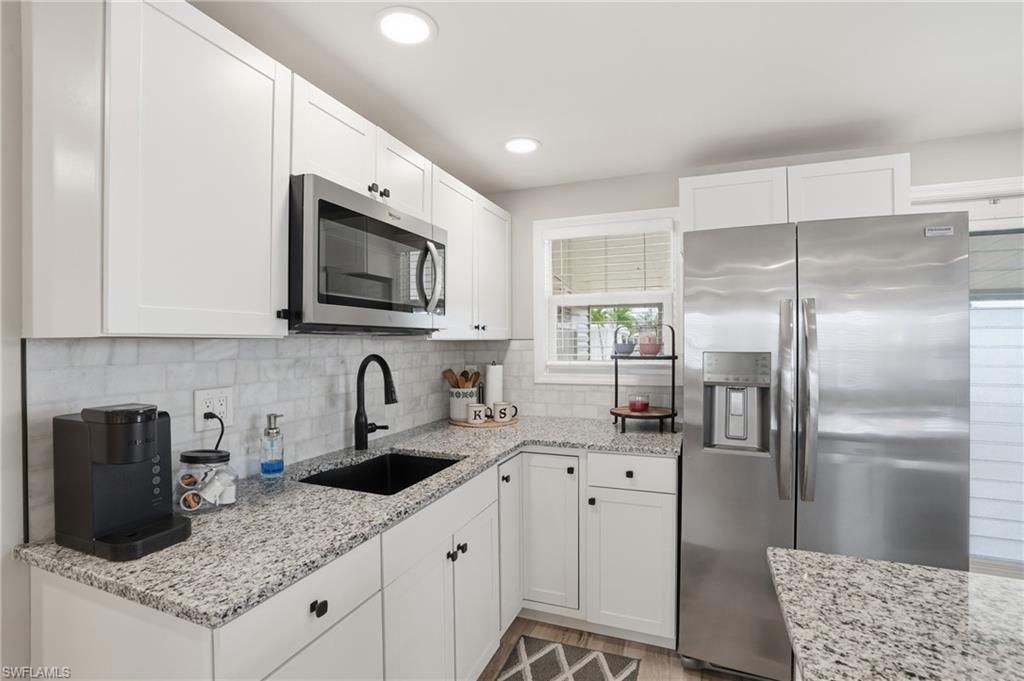 THUNDERBIRD MOBILE HOMES - Residential