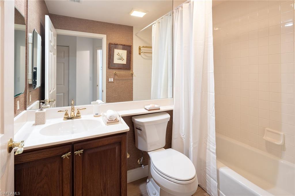 BAY SHORE PLACE - Residential