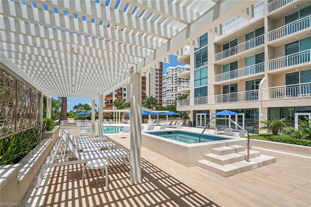 BAY SHORE PLACE - Residential