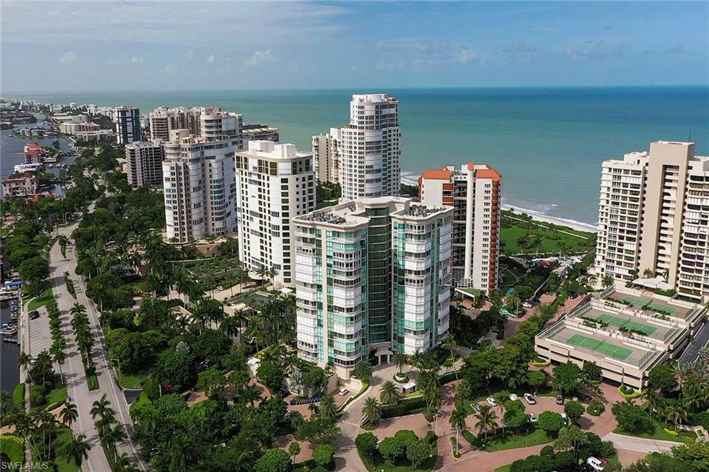 BAY SHORE PLACE - Residential