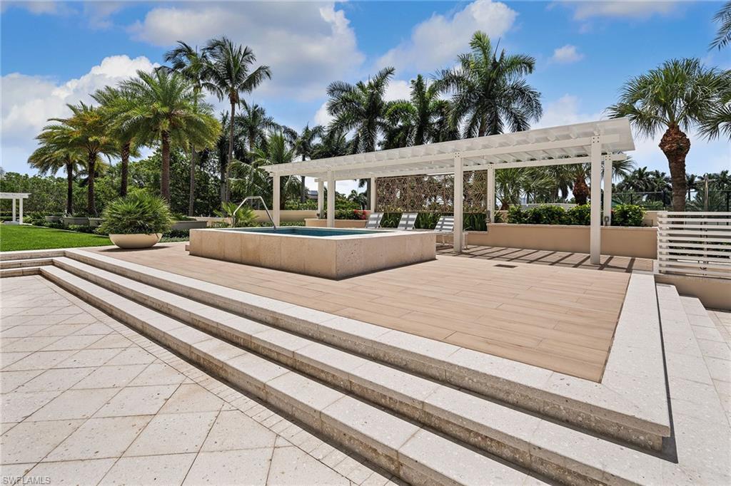 BAY SHORE PLACE - Residential