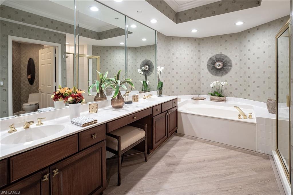BAY SHORE PLACE - Residential