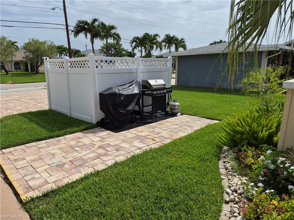 KIMBERLY BAY CONDO - Residential