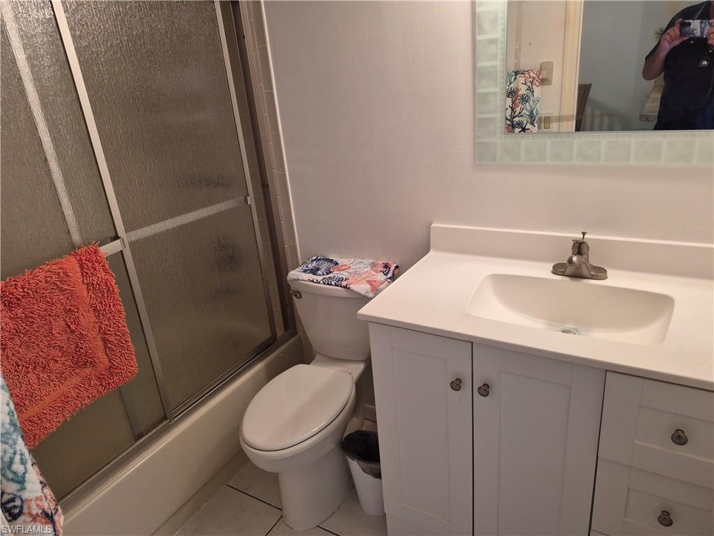 KIMBERLY BAY CONDO - Residential