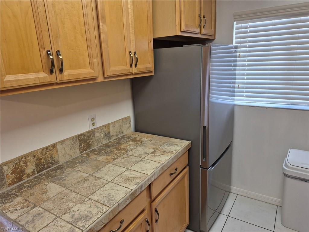 KIMBERLY BAY CONDO - Residential