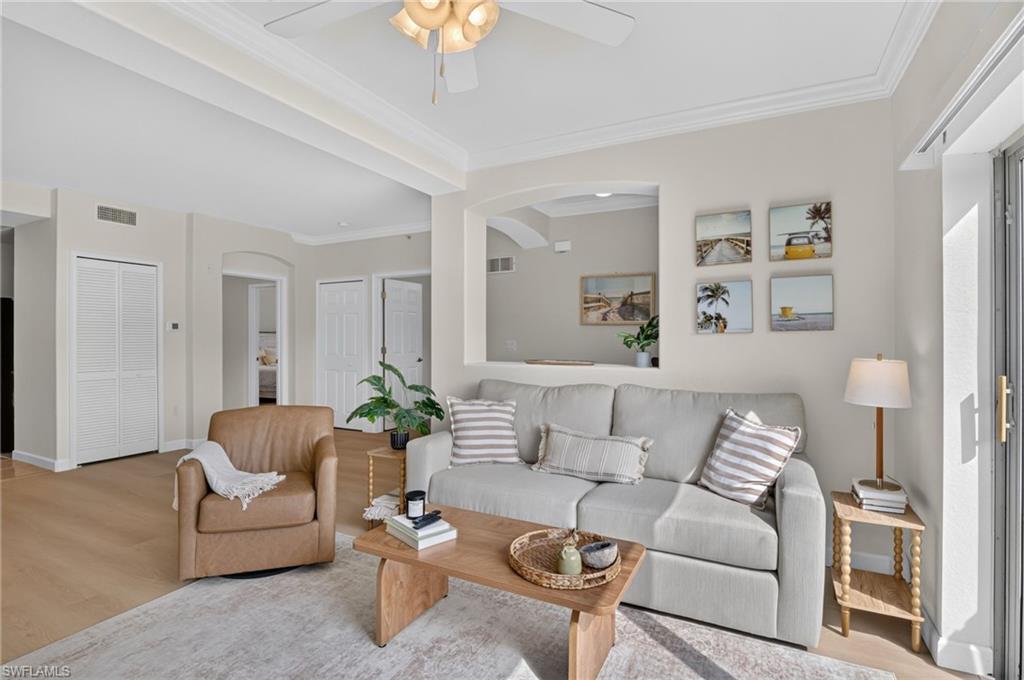 BELLA CASA - Residential Lease