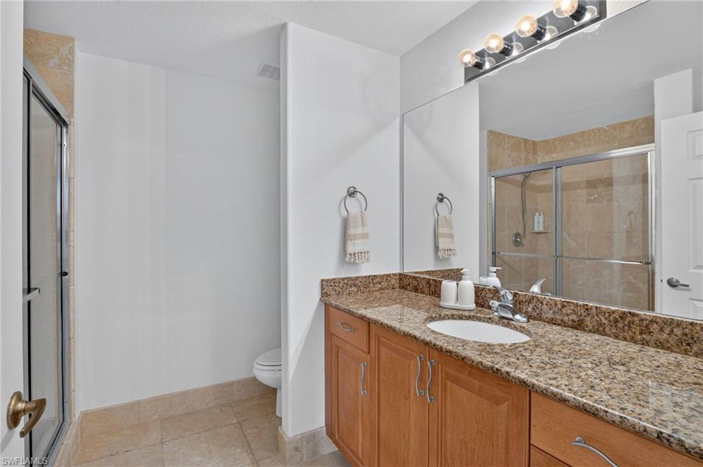 BELLA CASA - Residential Lease