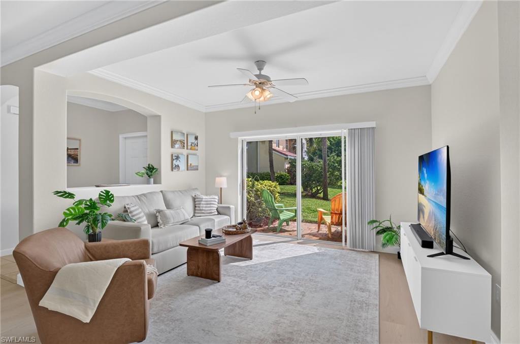 BELLA CASA - Residential Lease
