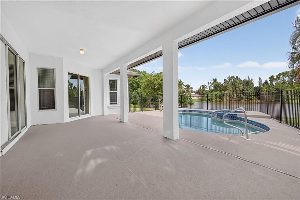 SAN CARLOS PARK - Residential