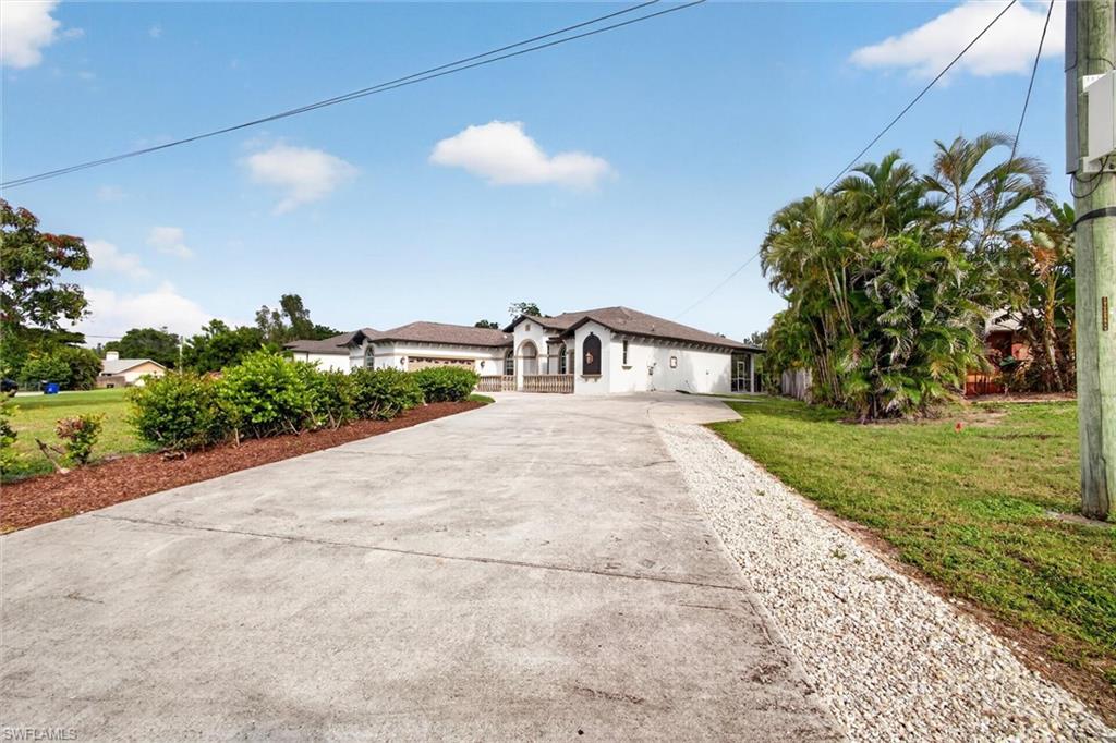 SAN CARLOS PARK - Residential