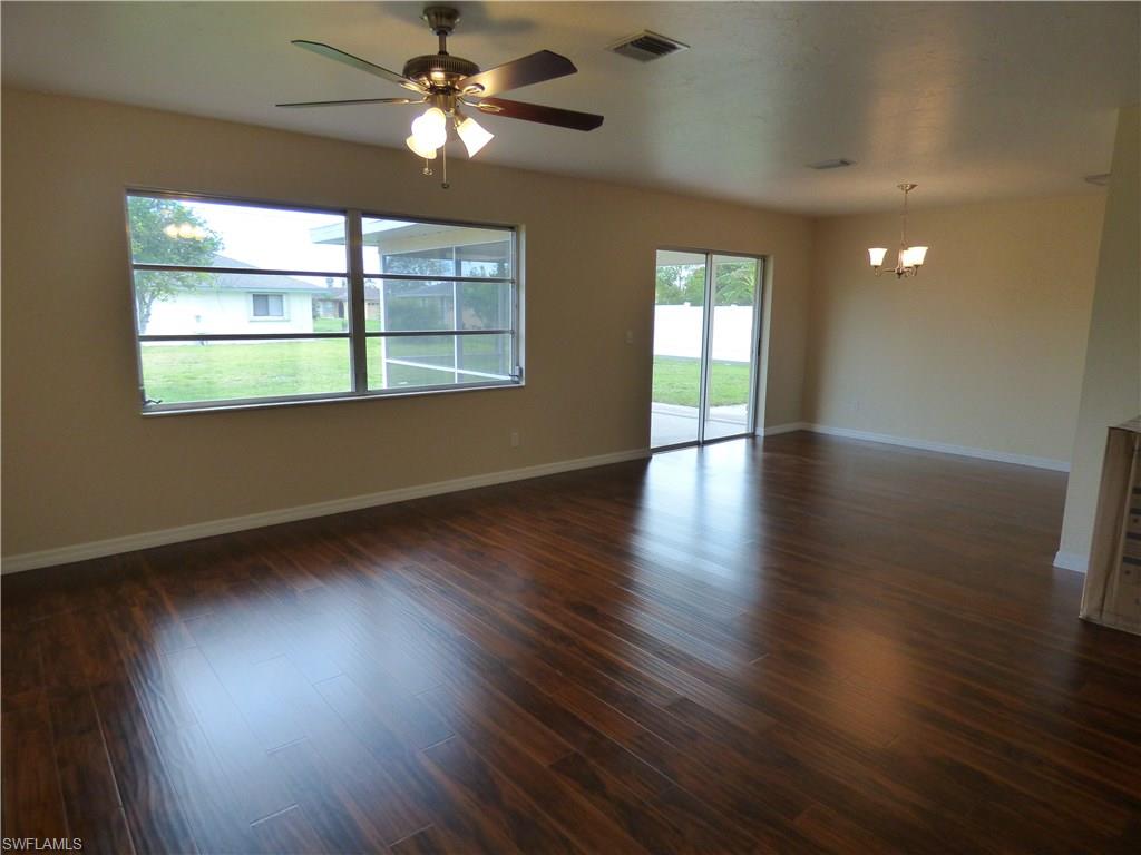 COUNTRY CLUB ESTATES - Residential