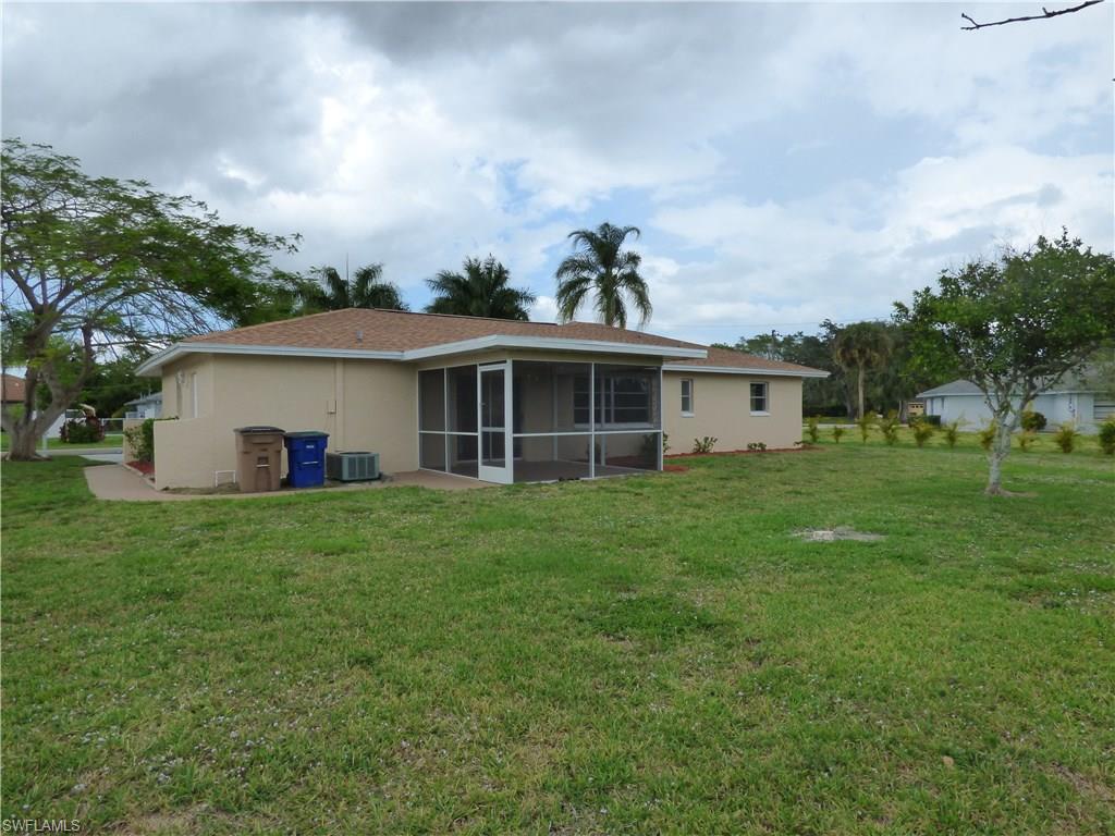 COUNTRY CLUB ESTATES - Residential